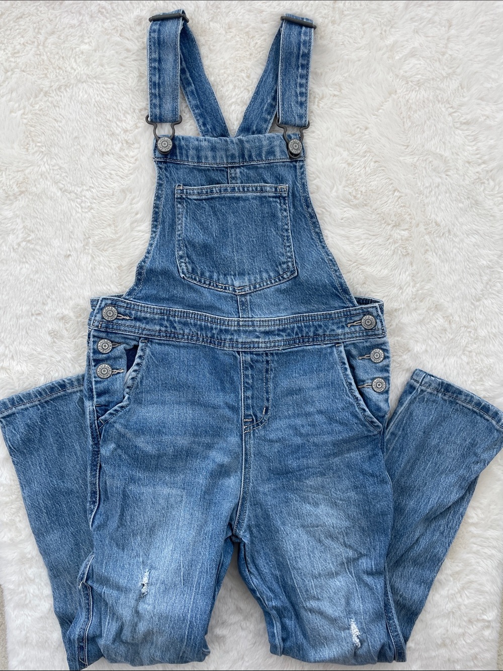 SALE! Cat & Jack Blue Denim Kids’ Overalls Size (7/8)